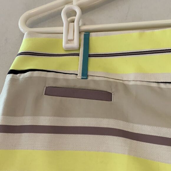 Loft the Riviera striped short Size 6 4” inseam NWT - Picture 2 of 8